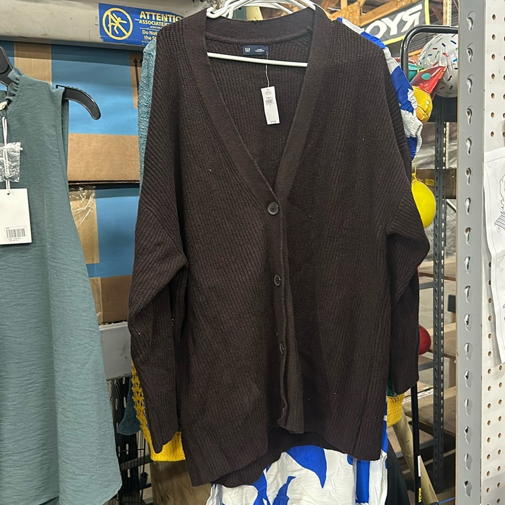 Gap cardigan